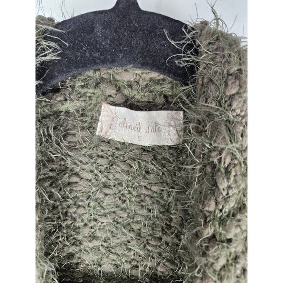 Altar’d State Size‎ Small Green Cardigan - Picture 2 of 7